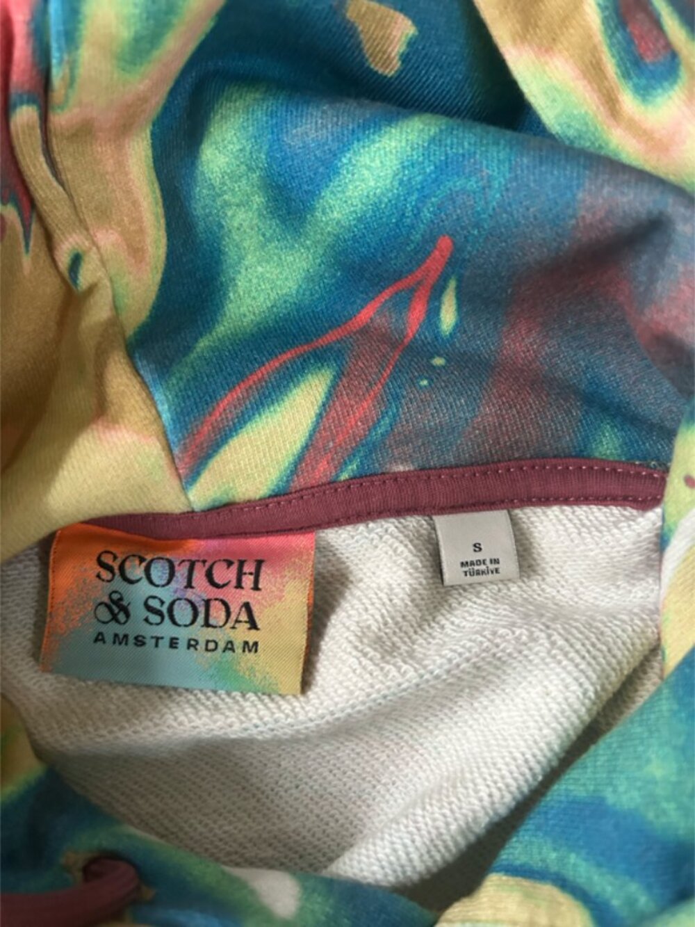 Designer Sweatshirt - Picture 4 of 4